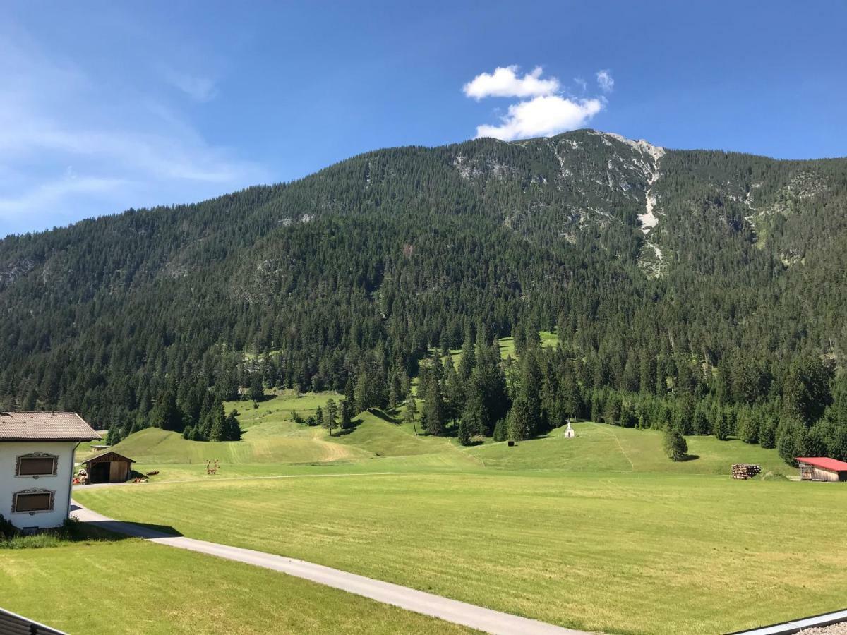 Naturparkhotel Florence Weissenbach am Lech Kültér fotó